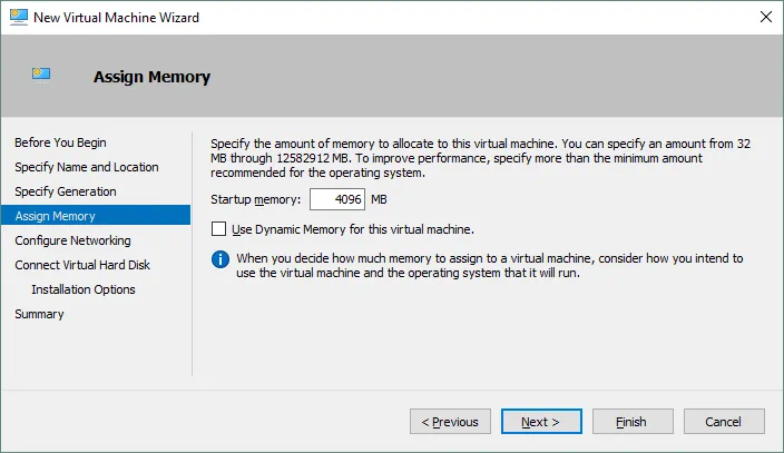 Especificación de la cantidad de memoria para la máquina virtual Hyper-V que se está creando