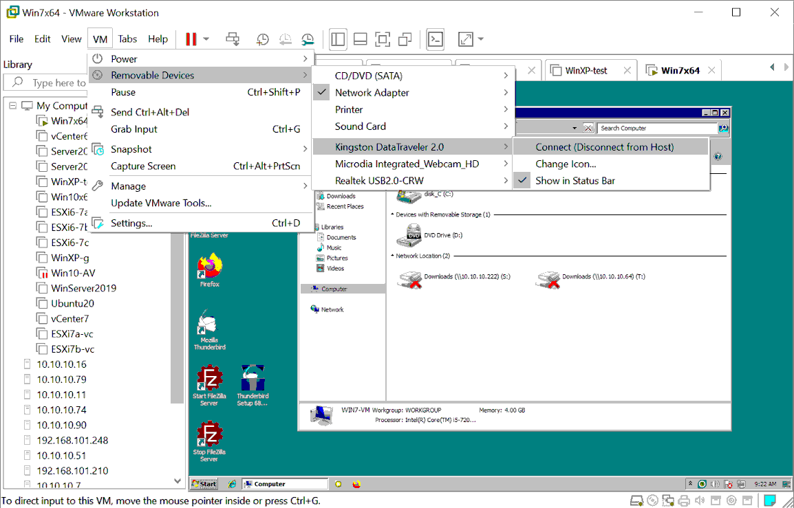 Conexión de una unidad flash USB a una máquina virtual para copiar archivos entre un host y una máquina virtual