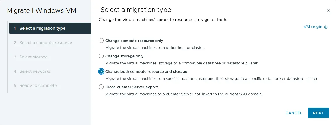 Selecting a VM migration type in VMware vSphere