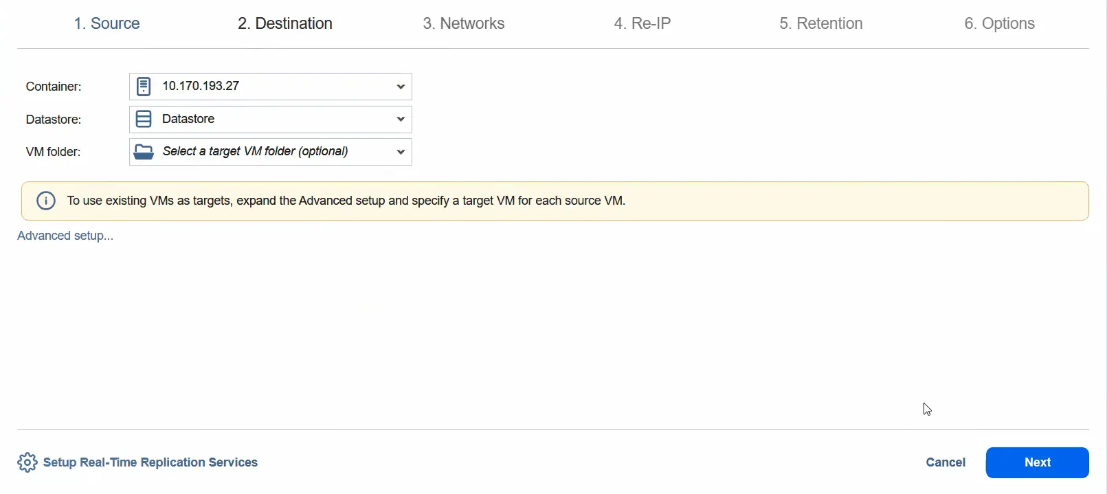 Selecting the destination ESXi host and datastore